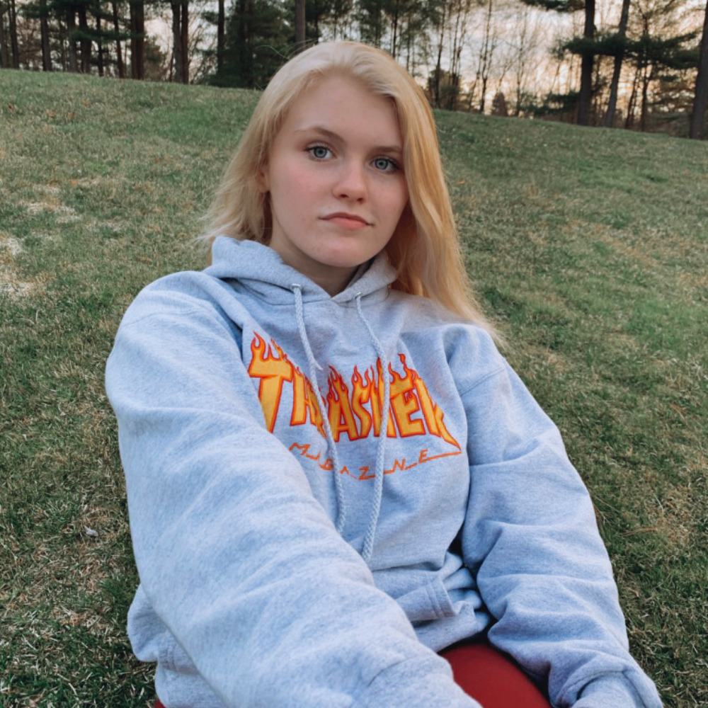 Meet your Posher, Alayna